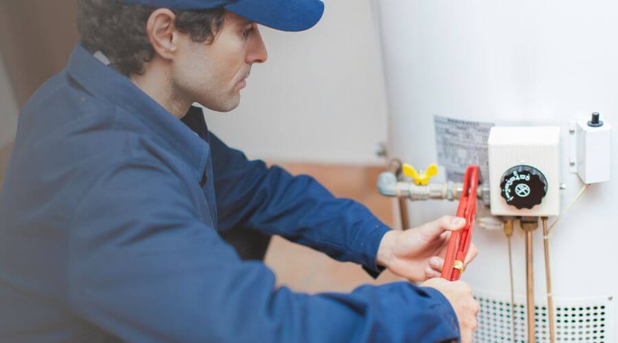 Professional Water heater repair in Polo, MO